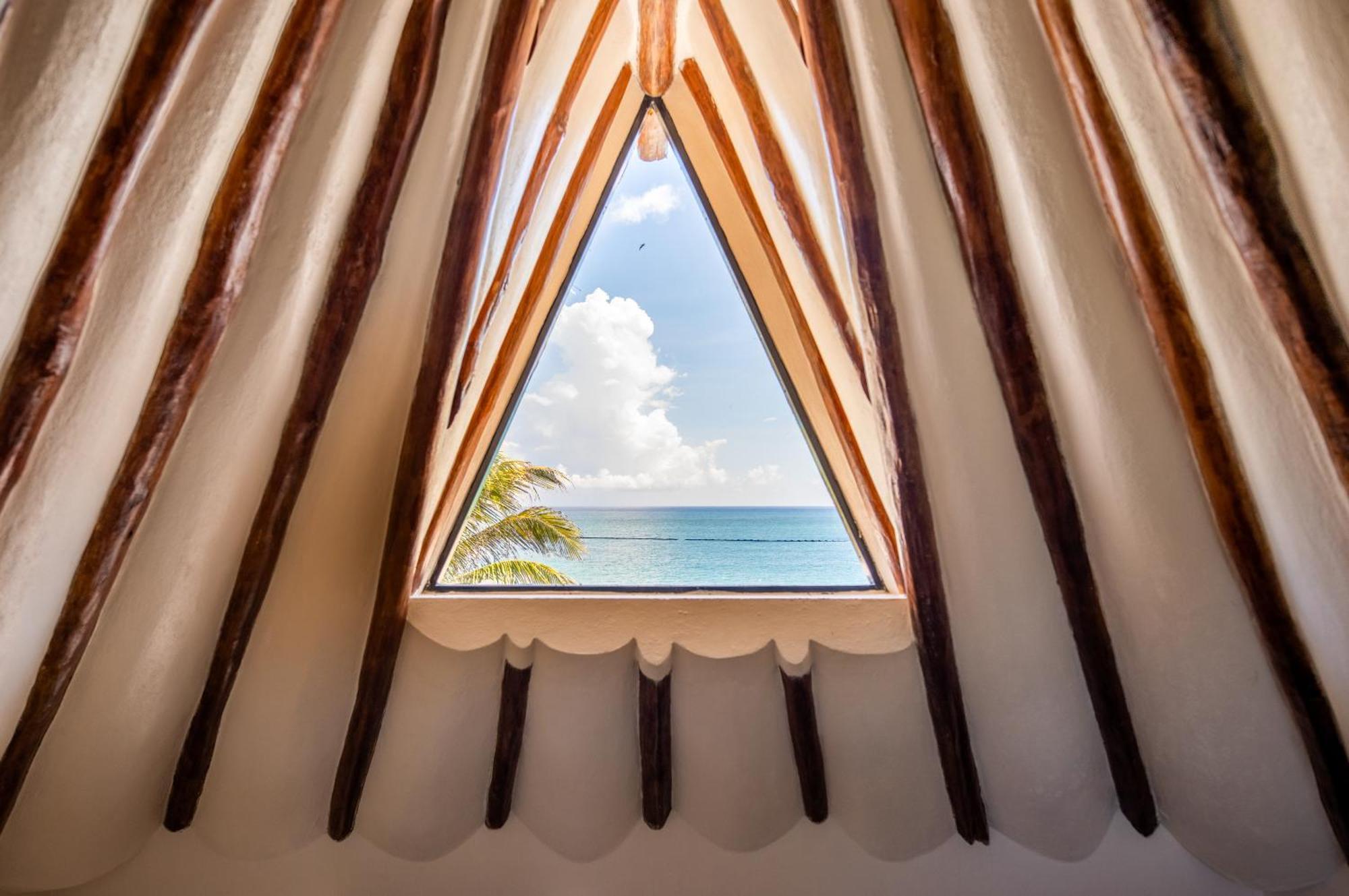 Mezzanine Tulum, A Small Luxury Hotel (Adults Only) Esterno foto